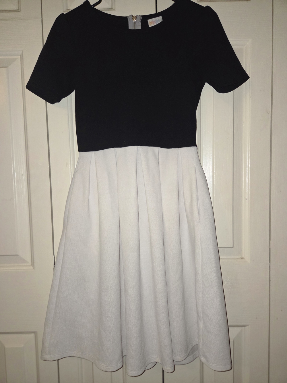 LuLaRoe Amelia Colorblock Dress